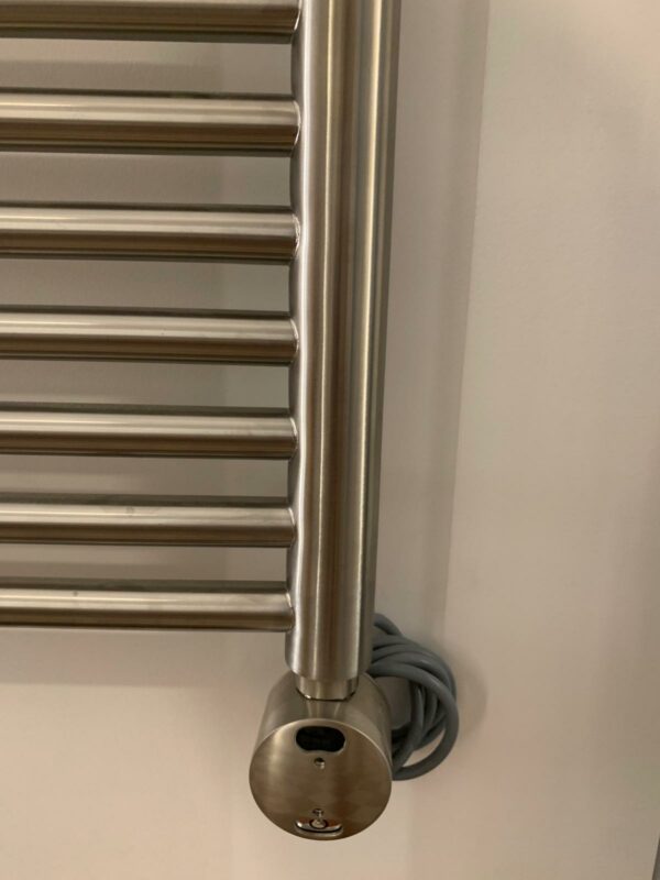 Estrada Radiateur Design